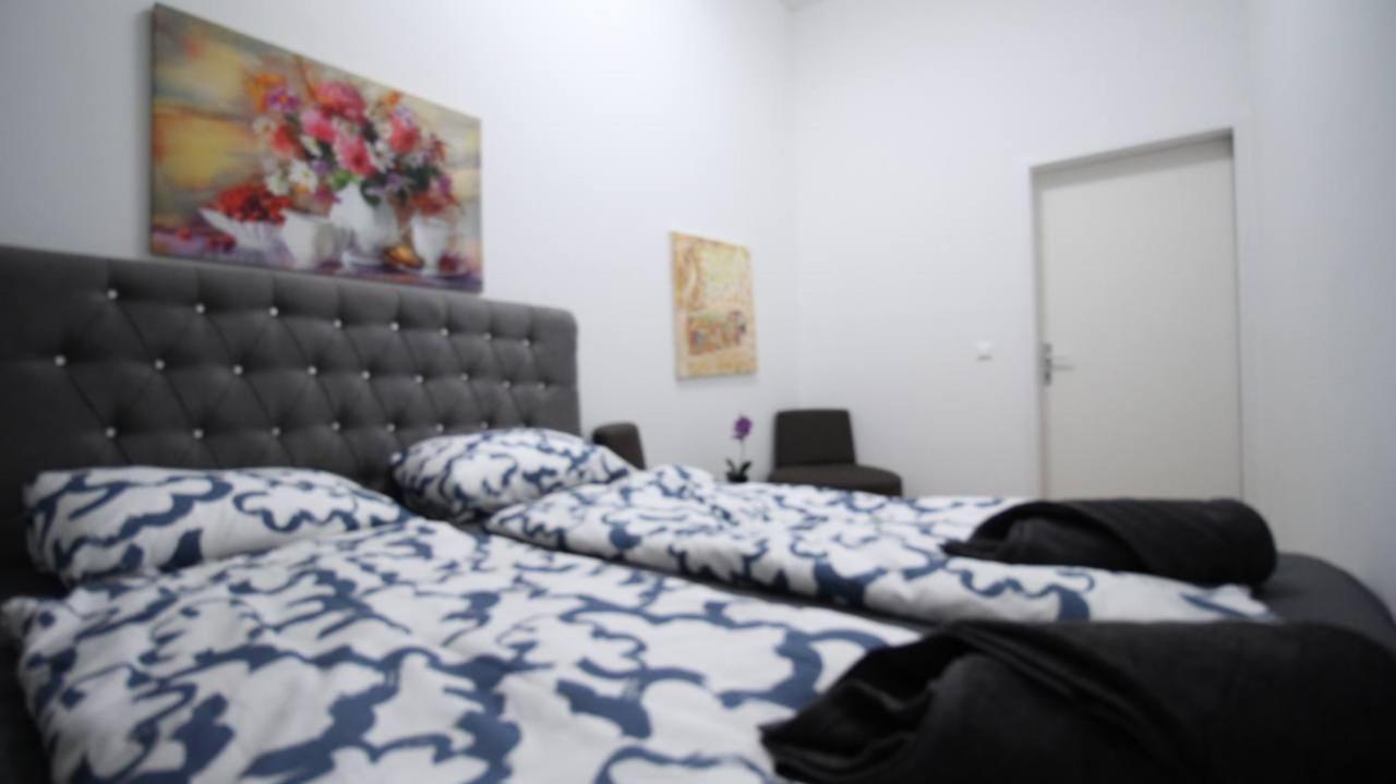 Modern Double Room Js A Vienna Exterior photo